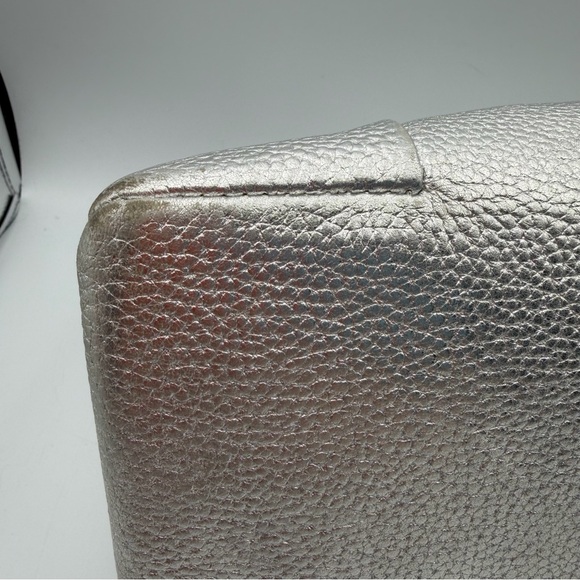 Ted Baker Silver Leather Shoulder Bag Pink Bow Lining main image 10